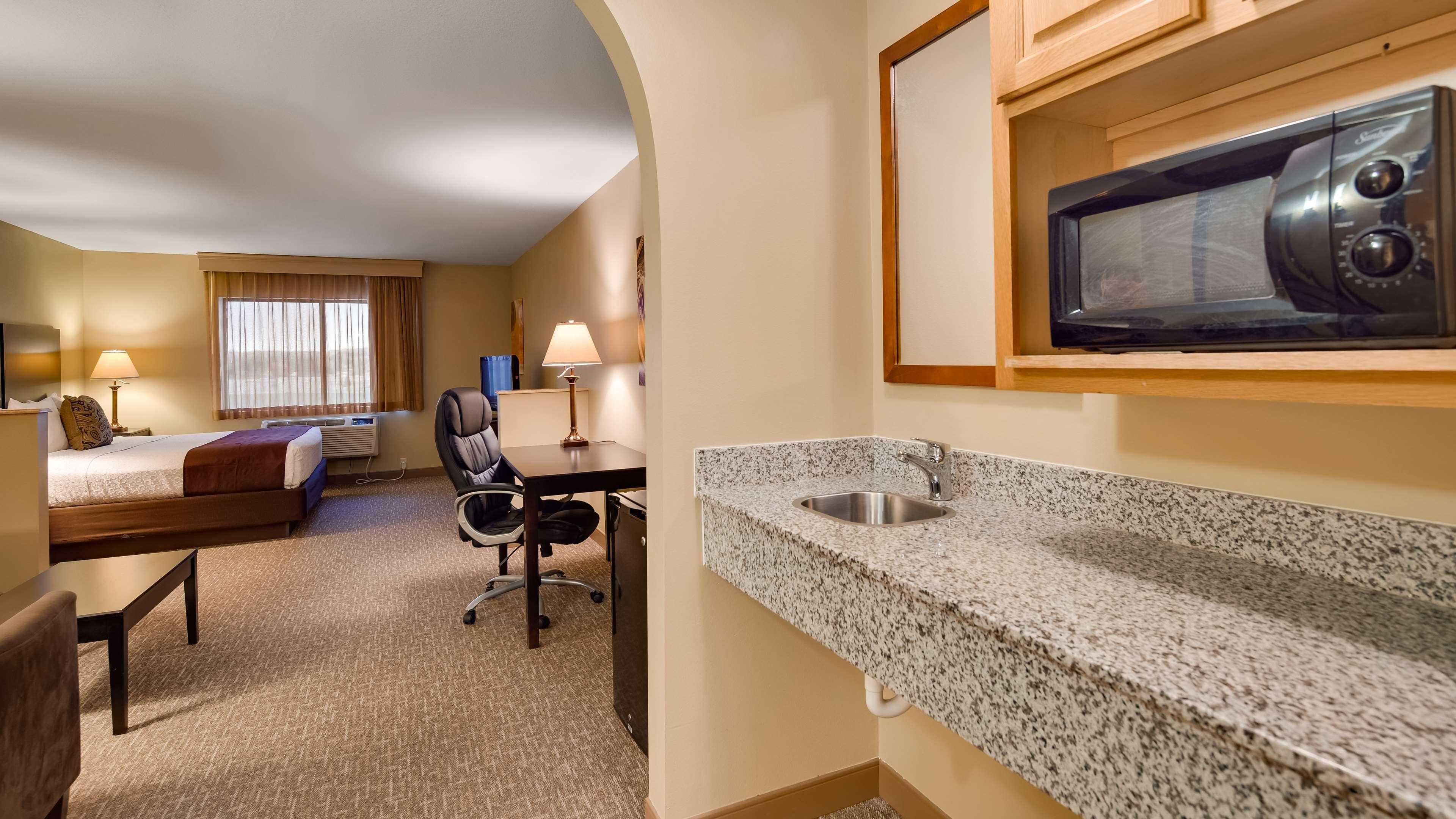 Best Western West Hills Inn Chadron Buitenkant foto