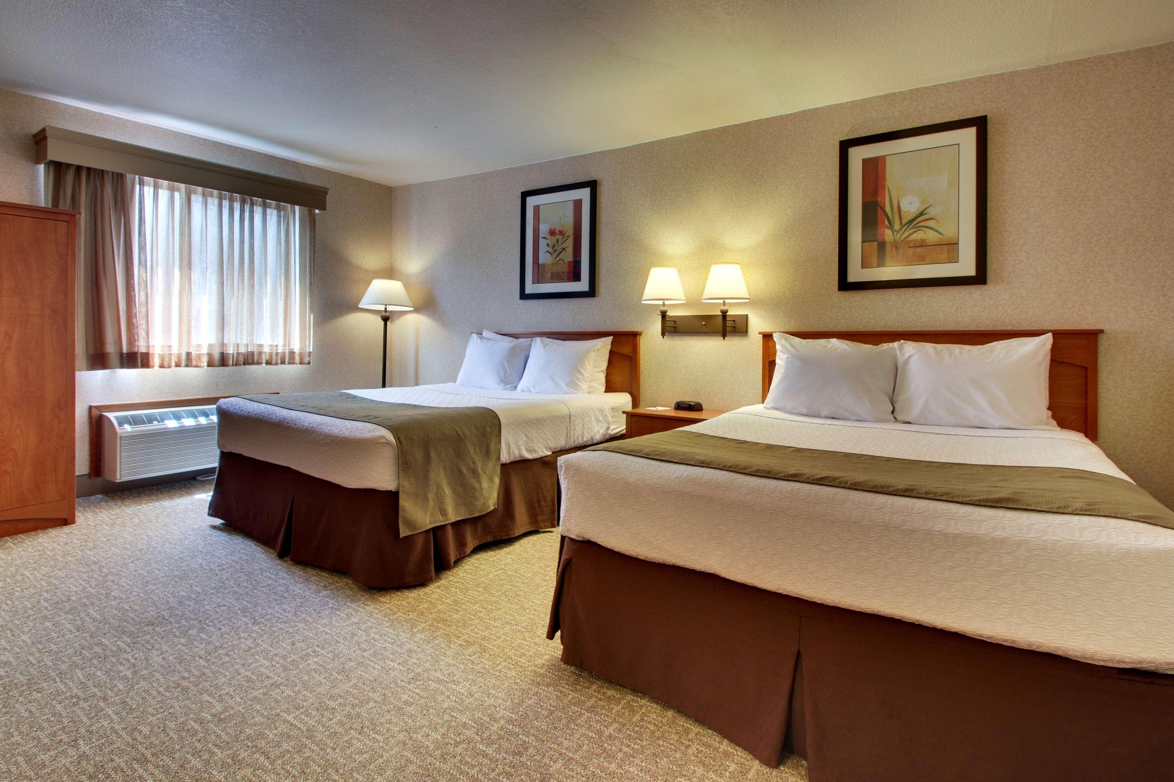 Best Western West Hills Inn Chadron Buitenkant foto