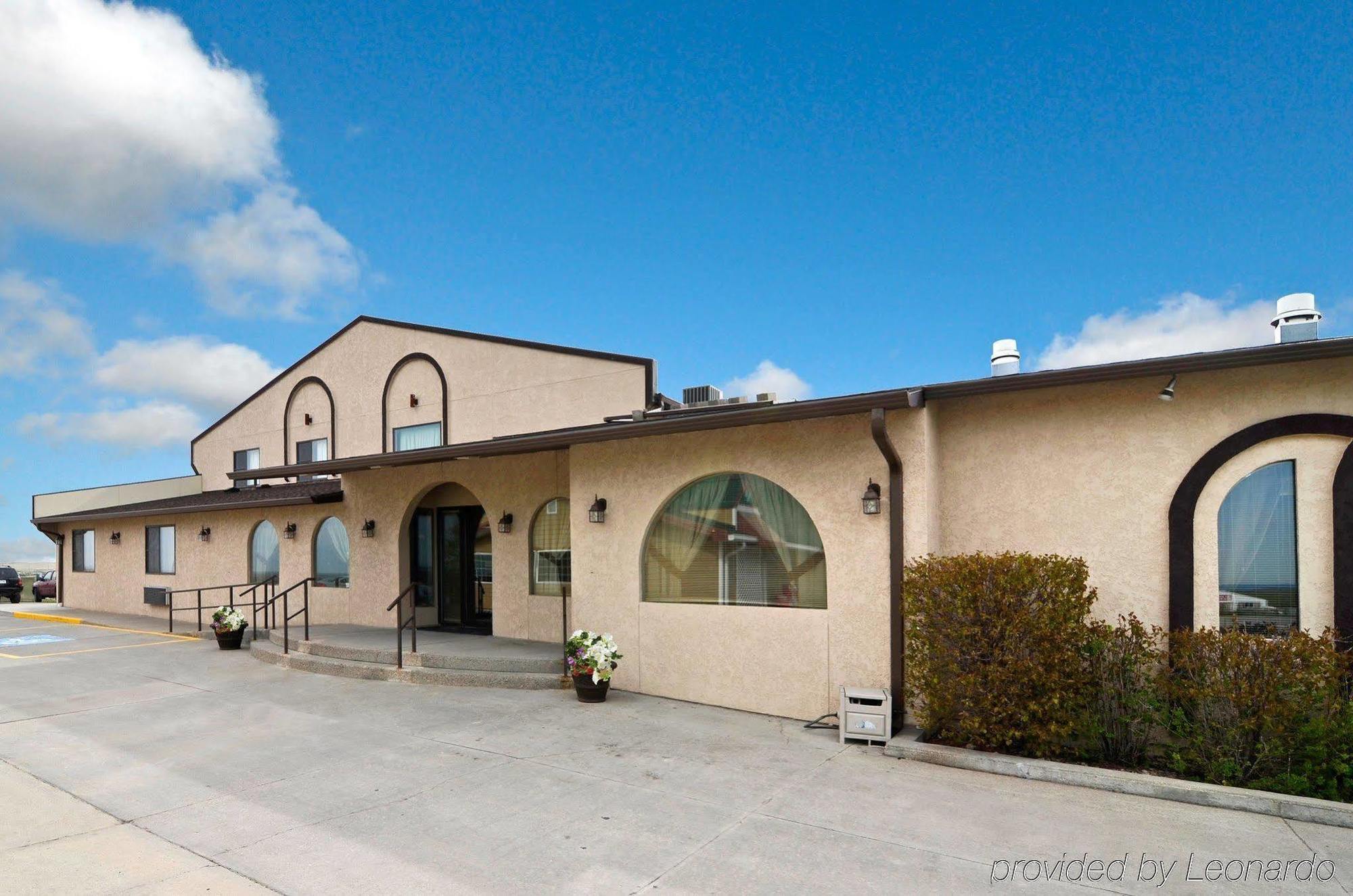 Best Western West Hills Inn Chadron Buitenkant foto